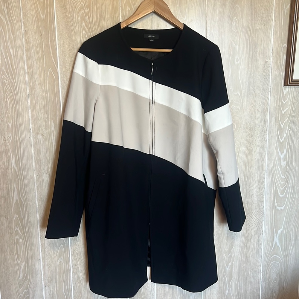 Collarless coat